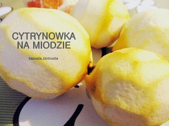 Cytrynówka na spirytusie z miodem