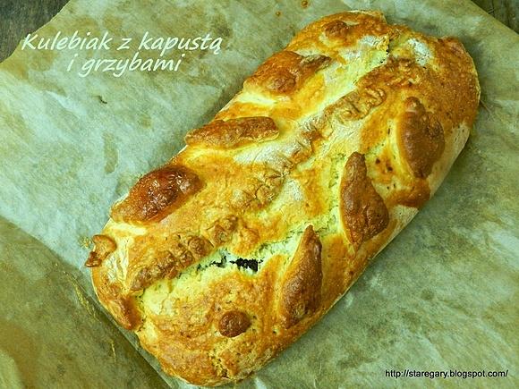 Kulebiak z kapustą i grzybami