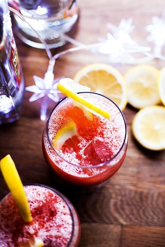 Malinowe słońce - drink na bazie tequili i soku pomarańczowego