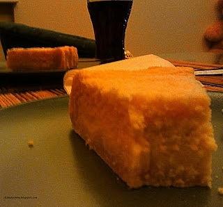 Tarta cytrynowa mocno kwasna i kremowa
