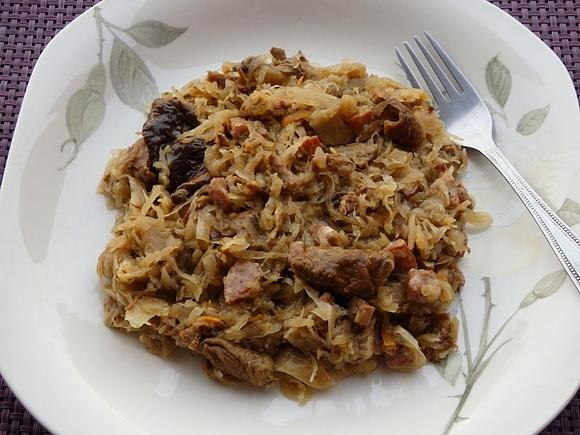 Bigos z kiszonej kapusty