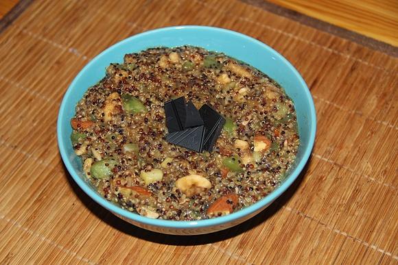 Quinoa - zdrowa kasza bezglutenowa, bogata w białko i minerały