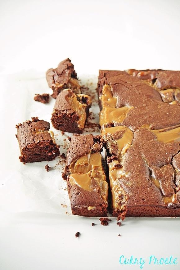Brownie z kajmakiem