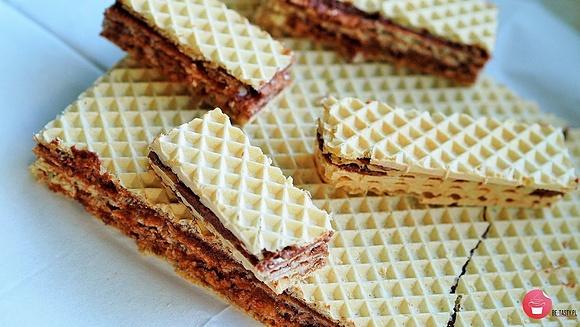 Wafelki z kremem kakaowym