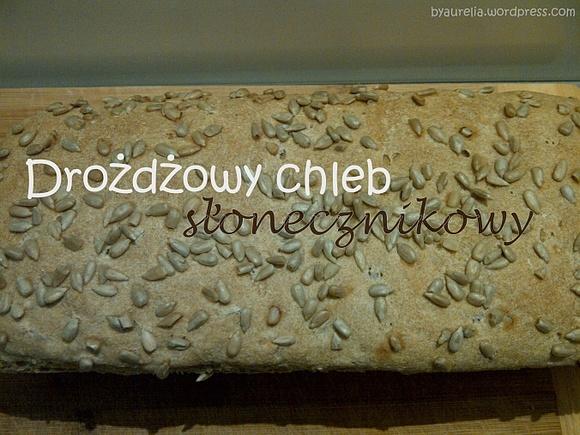 Drożdżowy chleb słonecznikowy z mąki pszennej