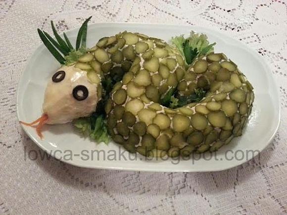 Pasta jajeczna z tuńczykiem i cebulą