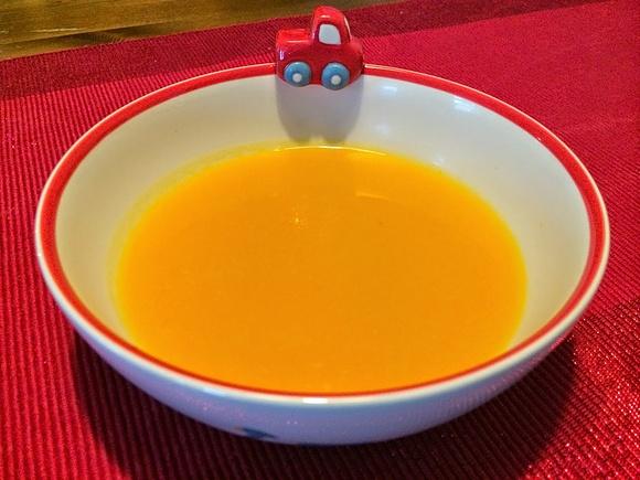 Zupa dla niemowlaka z dynią i marchewką