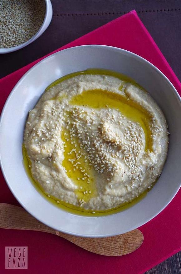 Hummus klasyczny przepis na pastę z ciecierzycy