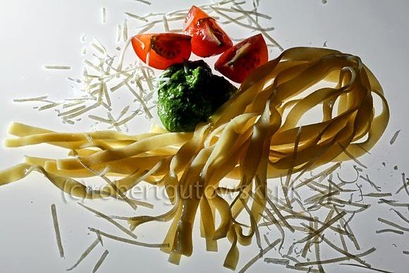 Pesto z rukoli i migdałów