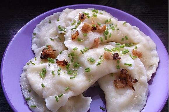 Pierogi ruskie z omastą