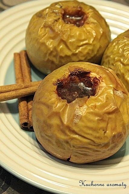 Miodowo-winne pieczone jabłka