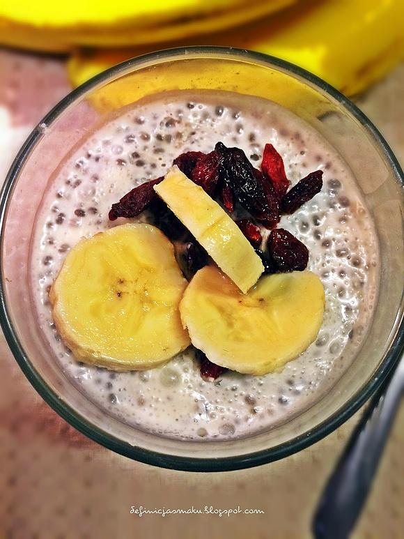 Pudding z nasion chia i banana