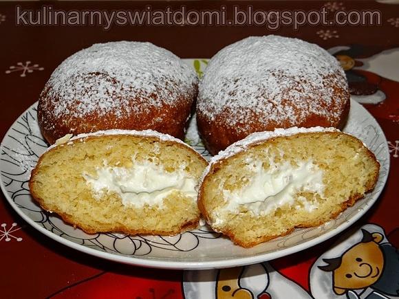 Pączki z kremem budyniowym