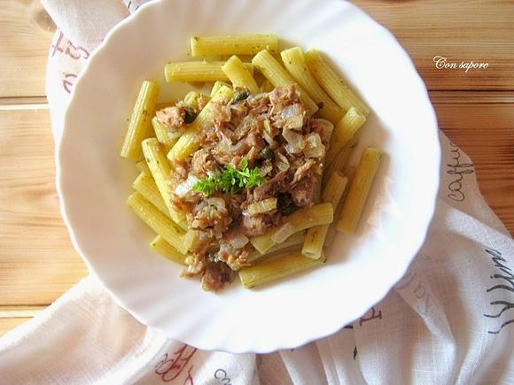 Sedanini z tuńczykiem i pesto