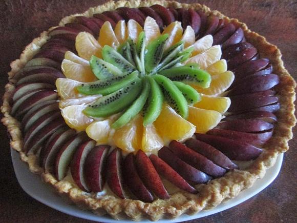 Jesienna tarta z kiwi, śliwkami i mandarynkami