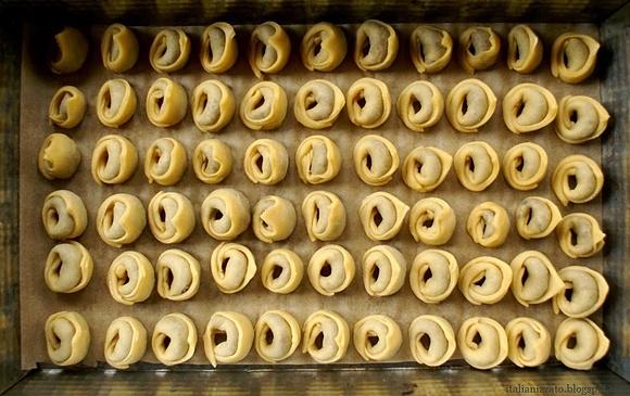 Tortellini z gęsiną i wątróbką