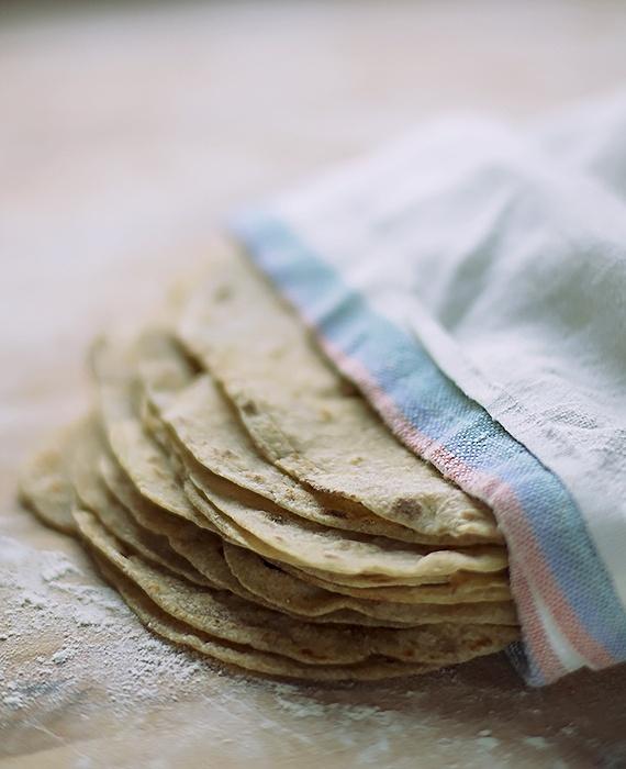 Chapati - pakistański chlebek na podpłomyki