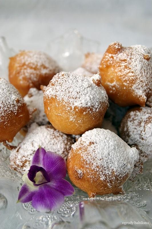 Włoskie pączki z ricotty