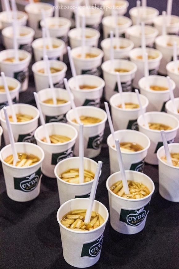 Food Blogger Fest v oraz sałatka z kaszą gryczaną, serem danablu i orzechami