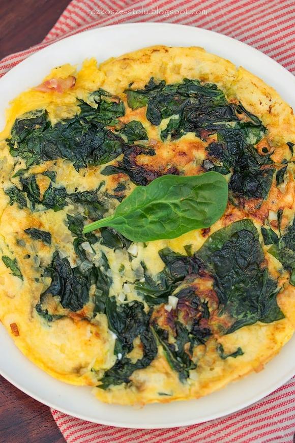 Omlet ze szpinakiem i fetą