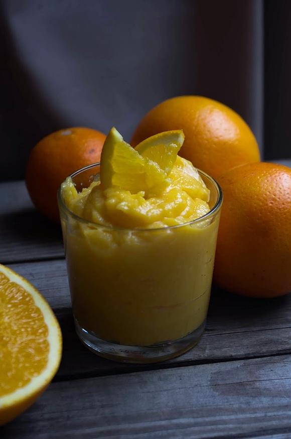 Pomarańczowy curd