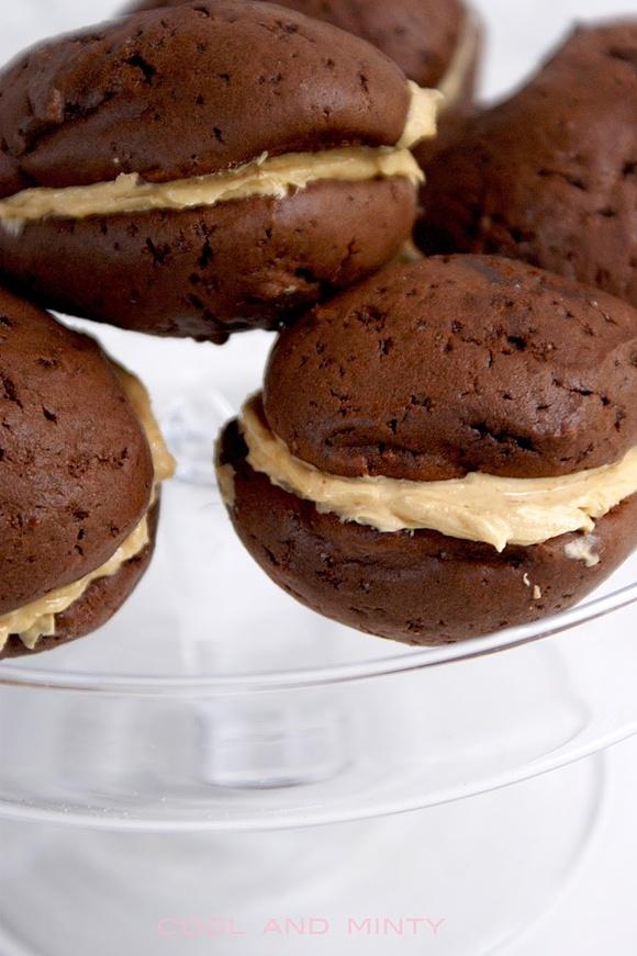 Czekoladowe whoopie pies