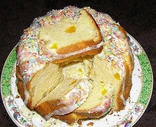 Pomarańczowo-jabłkowa babka jogurtowa