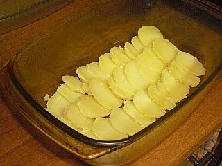 Zapiekanka z ziemniaków i mięsa mielonego