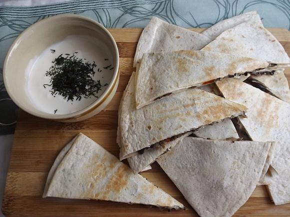 Quesadilla z pieczarkami