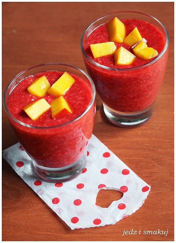 Zakochany truskawkowy pudding jaglany