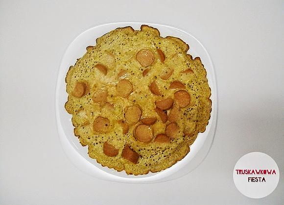 Omlet z mąki gryczanej z parówkami sojowymi