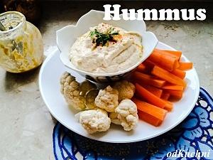 Hummus z ciecierzycy – pasta z tahini i czosnkiem