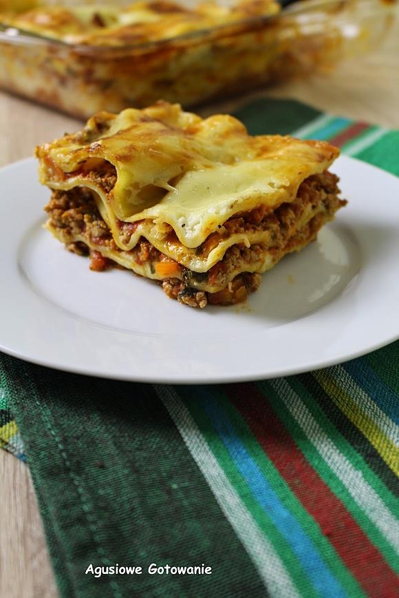 Lasagne - przepis na klasyczne danie włoskie