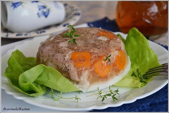 Galareta wieprzowa z golonek i nóżek