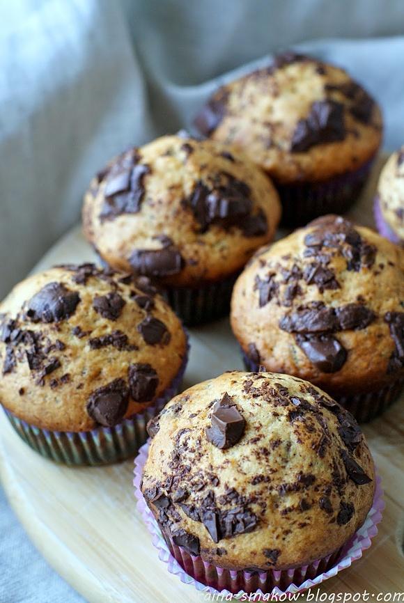 Muffiny z bananami i czekoladą