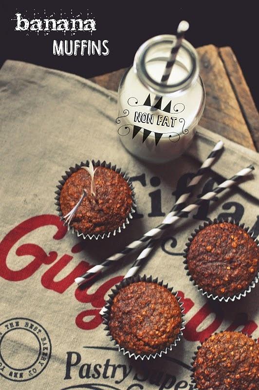 Bananowe muffiny bezłuszczowe