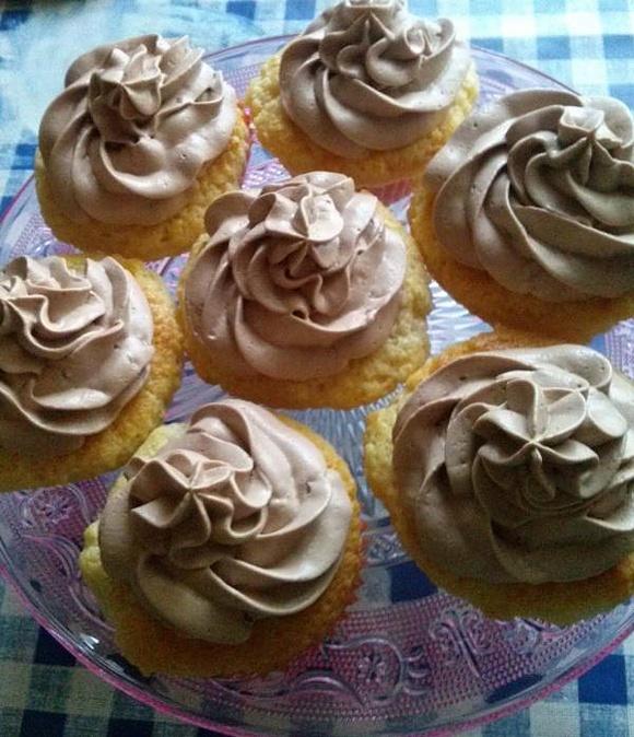 Muffiny z kremem orzechowym