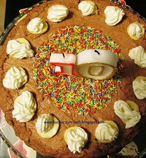 Tort czekoladowo-bananowy