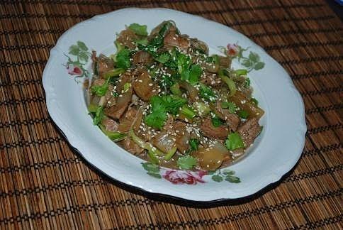 Wieprzowina pięć smaków z pak choi