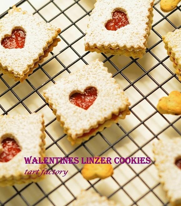 Walentynkowe linzer cookies