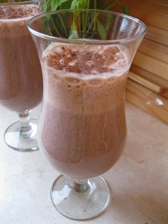 Koktajl bananowo-kakaowy