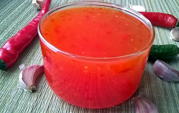 Słodki sos chili domowy