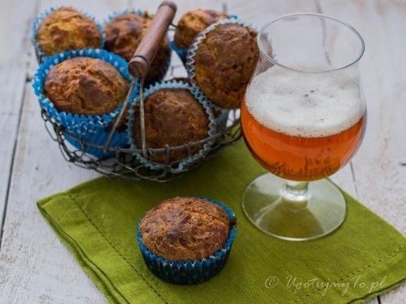 Muffinki z cukinią na wytrawnie