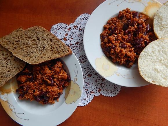 Chili con carne z wołowiną na zimowe wieczory