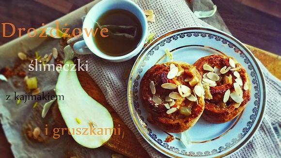 Drożdżowe ślimaczki z Kajmakiem i Gruszkami