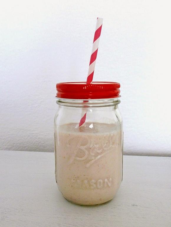 Smoothie banan i granat