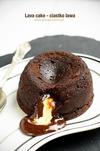 Lava cake – ciastko lawa z płynnym środkiem