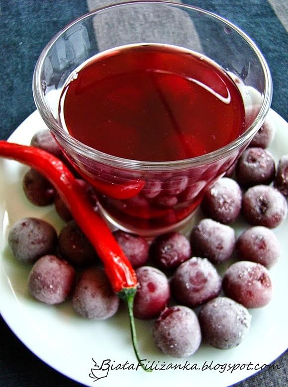 Wiśniowy kompot z chili