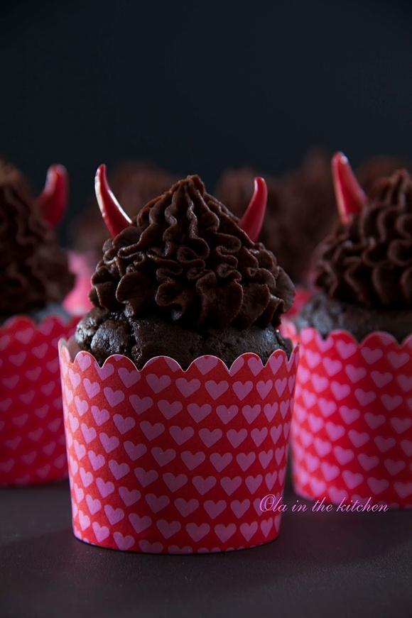 Muffinki czekoladowe z chili na walentynki