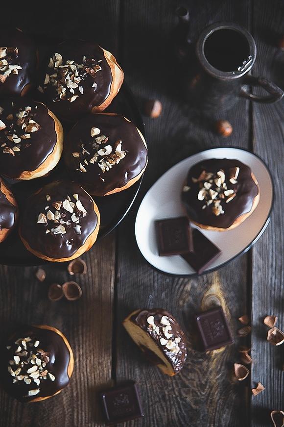 Pączki z kremem orzechowym